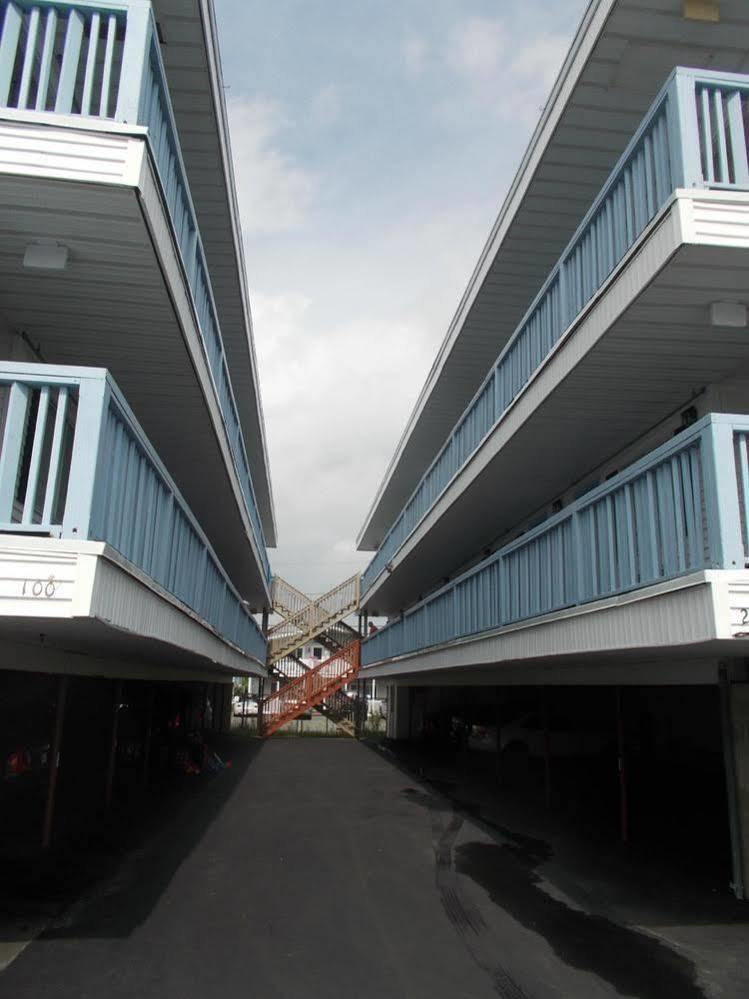 Motel Flagship Motorcourt Hampton Esterno foto